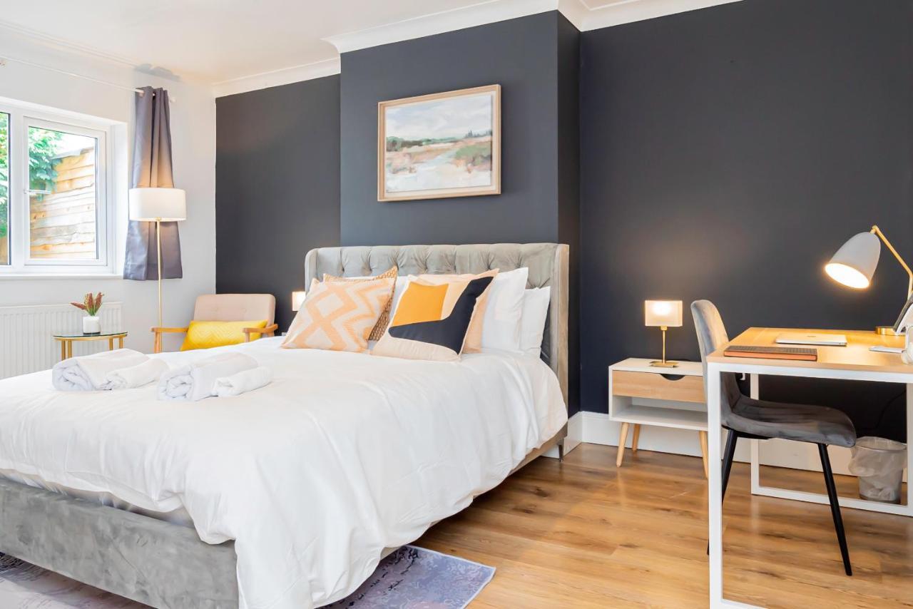 Charming 2-Bedroom Flat With A Garden And Free Parking At Abingdon Оксфорд Экстерьер фото
