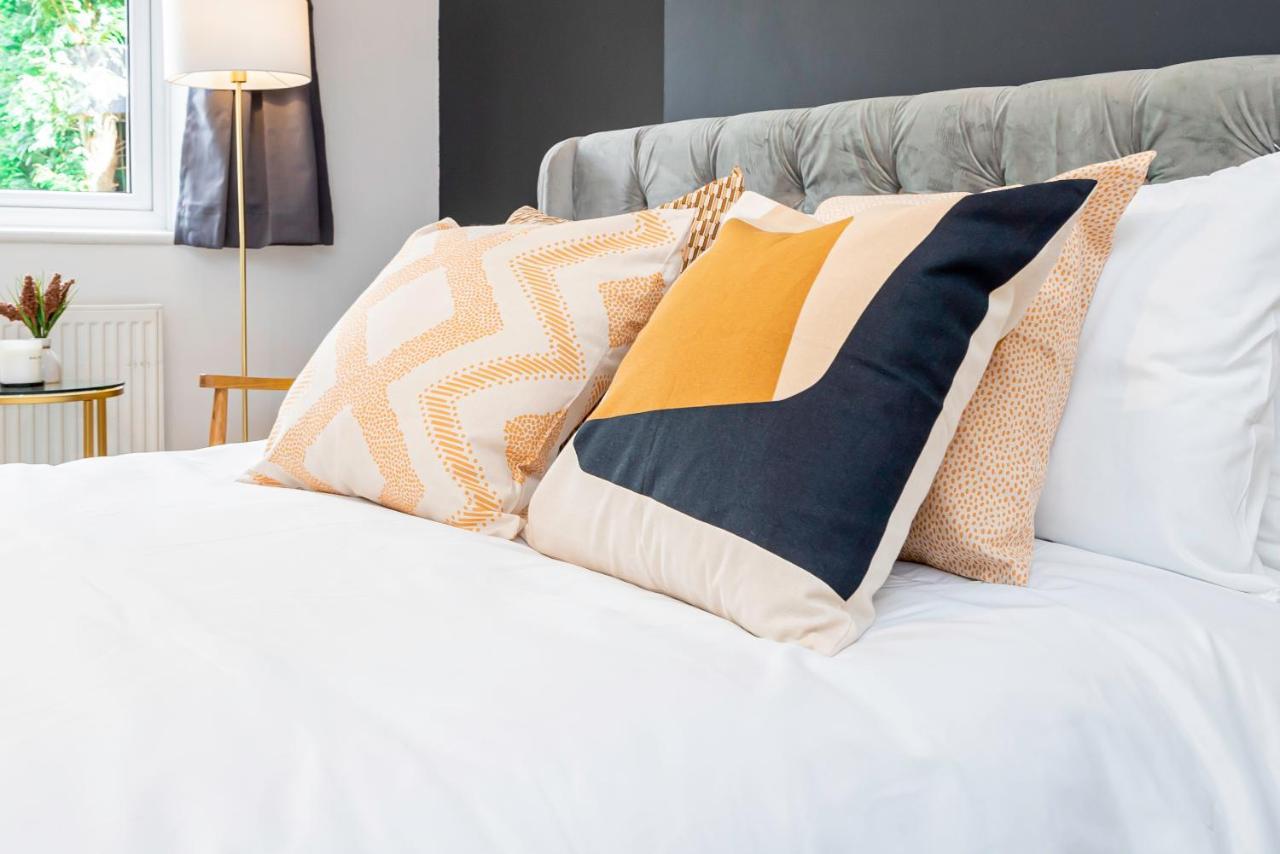 Charming 2-Bedroom Flat With A Garden And Free Parking At Abingdon Оксфорд Экстерьер фото