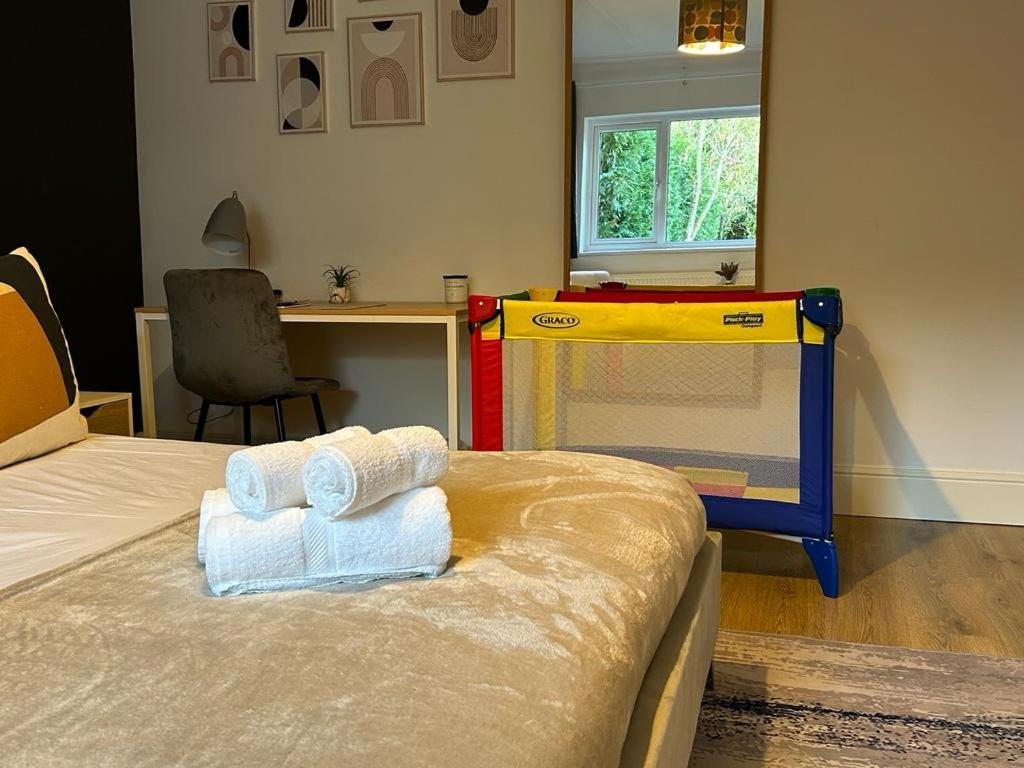 Charming 2-Bedroom Flat With A Garden And Free Parking At Abingdon Оксфорд Экстерьер фото